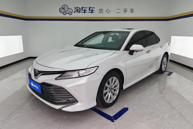 Toyota Camry, 2019