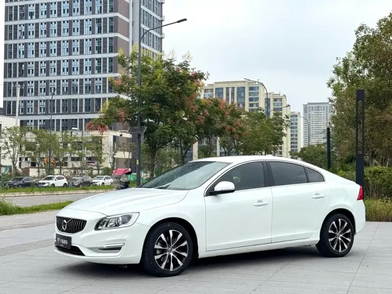 Volvo S60, 2018