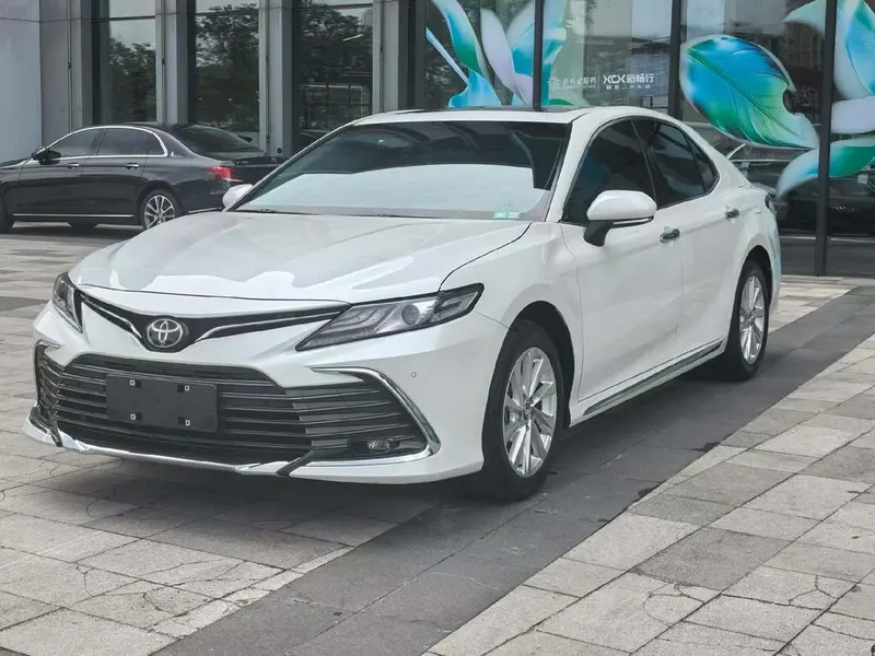 Toyota Camry, 2023