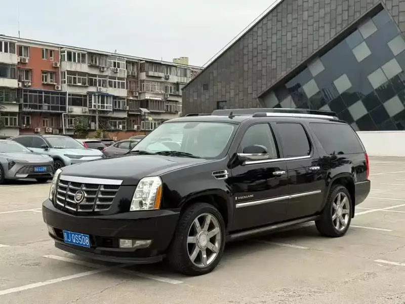 Cadillac Escalade, 2011