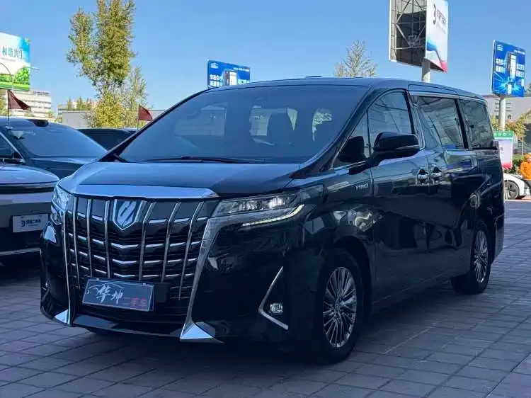 Toyota Alphard, 2021