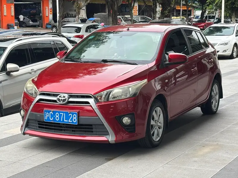 Toyota Yaris L, 2014