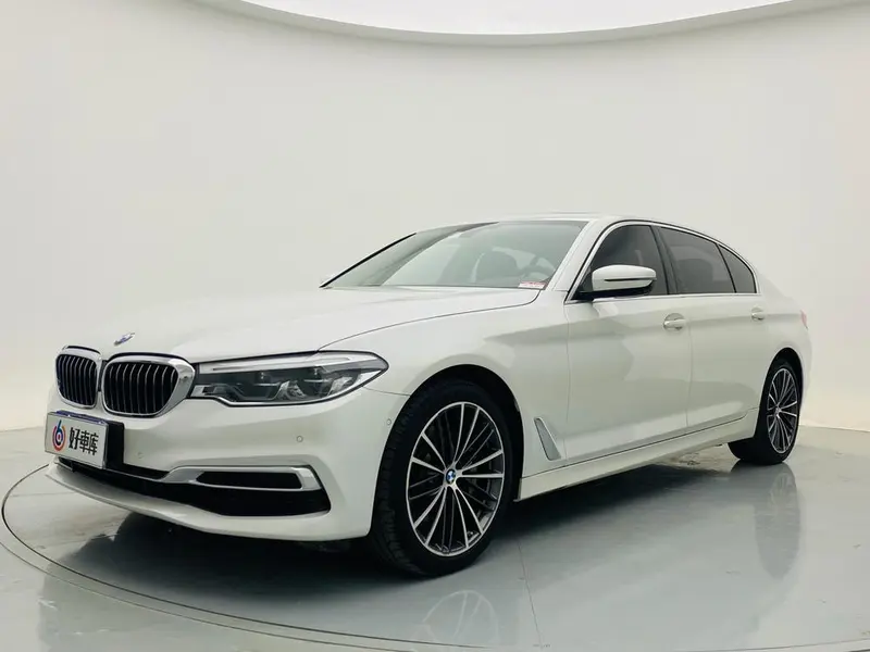 BMW 5-Series, 2020