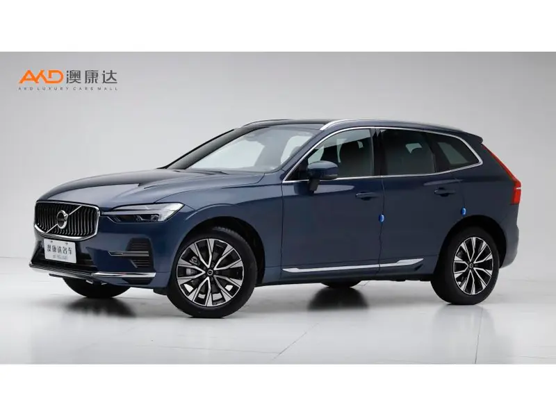 Volvo XC60 B5 4WD Luxury Edition, 2024 — фото 1