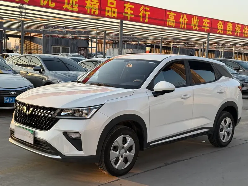 Wuling Xingchi 1.5L Manual Version, 2022 — фото 1