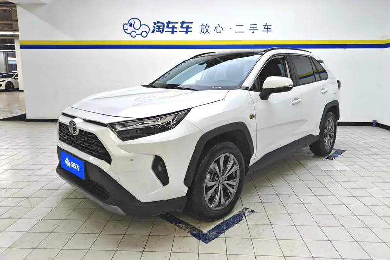Toyota RAV4, 2023