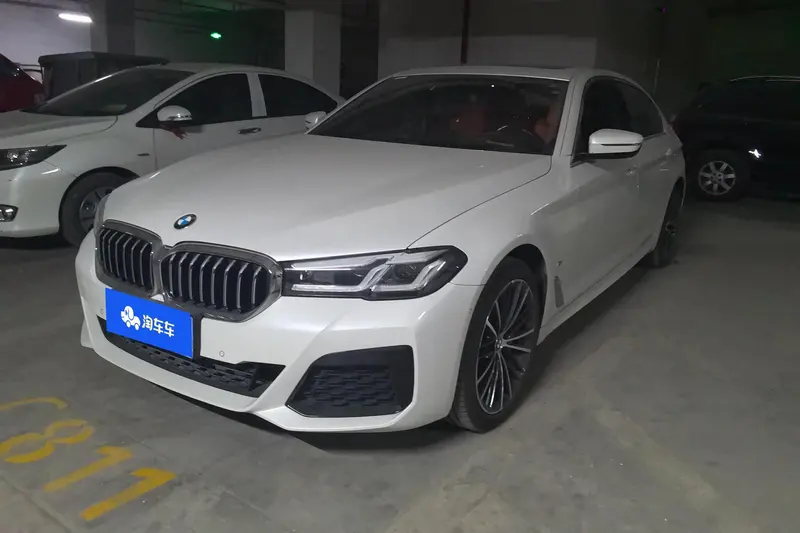 BMW 5-Series 530Li Leading Version M Sport, 2023 — фото 1