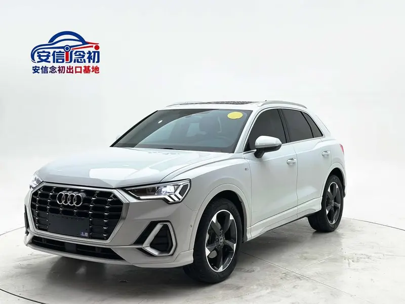 Audi Q3, 2022