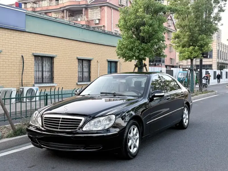 Mercedes-Benz S-Class, 2005