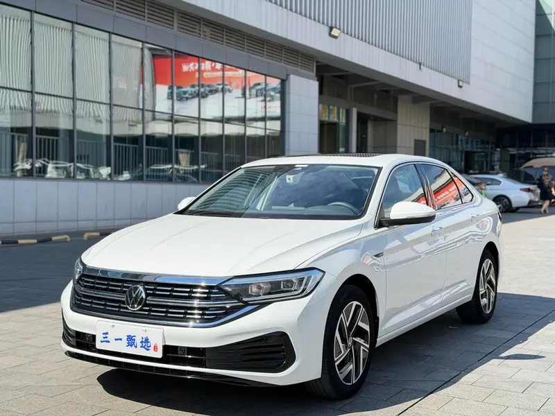 Volkswagen Sagitar, 2023