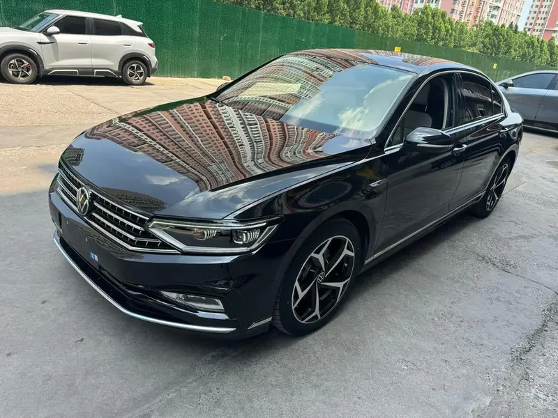 Volkswagen Magotan, 2023