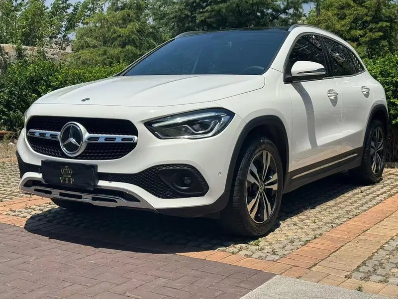 Mercedes-Benz GLA GLA 200, 2020 — фото 1