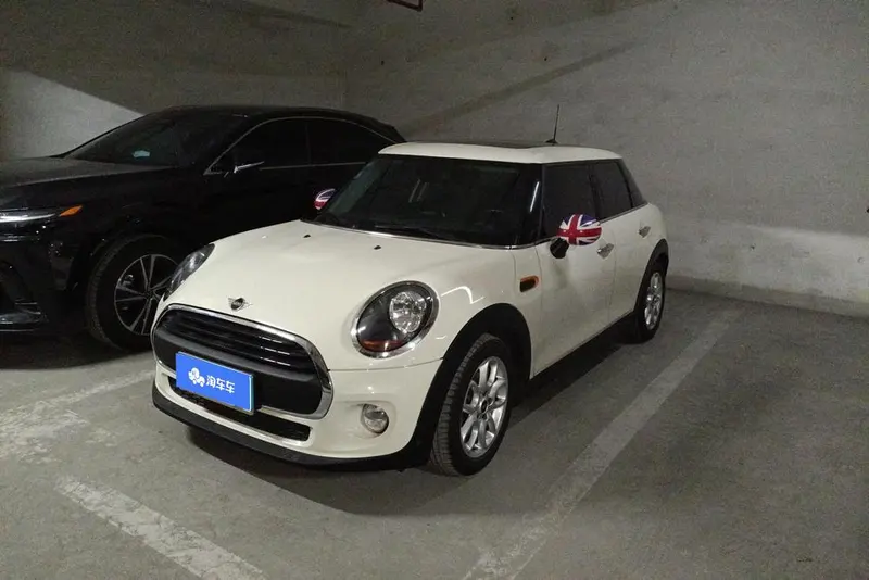 MINI MINI 1.5T ONE Edition, 2018 — фото 1