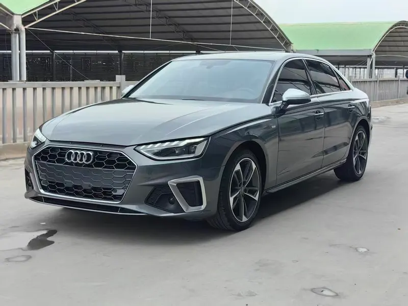 Audi A4L 40 TFSI Fashion Version, 2020 — фото 1