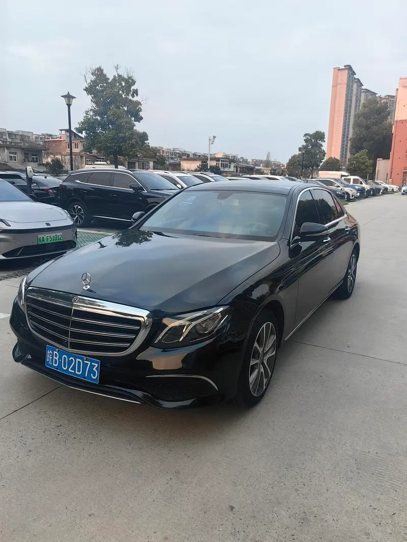 Mercedes-Benz E-Class Facelift E 300 L Luxury Version, 2018 — фото 1