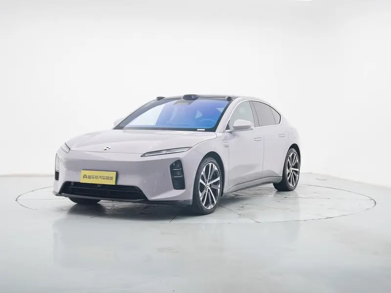 NIO ET5, 2025
