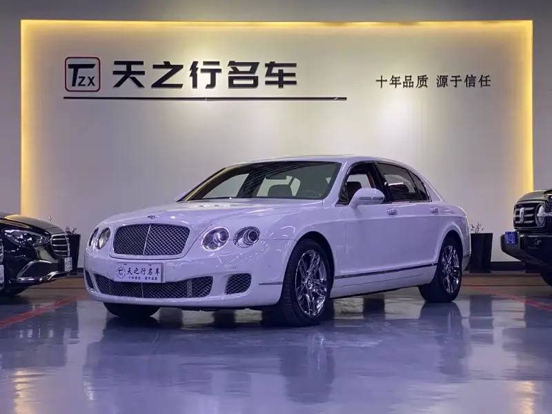Bentley Flying Spur, 2012
