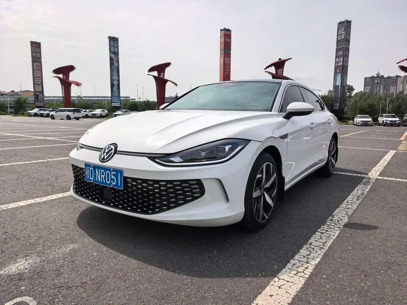 Volkswagen Lamando, 2023
