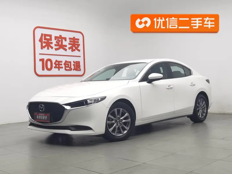 Mazda 3 Axela 2.0L Auto Edition, 2022 — фото 1