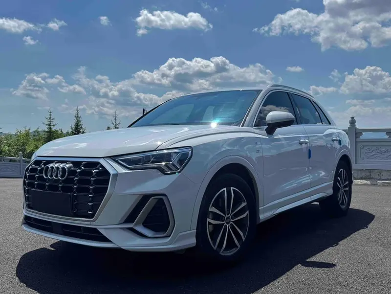 Audi Q3, 2022