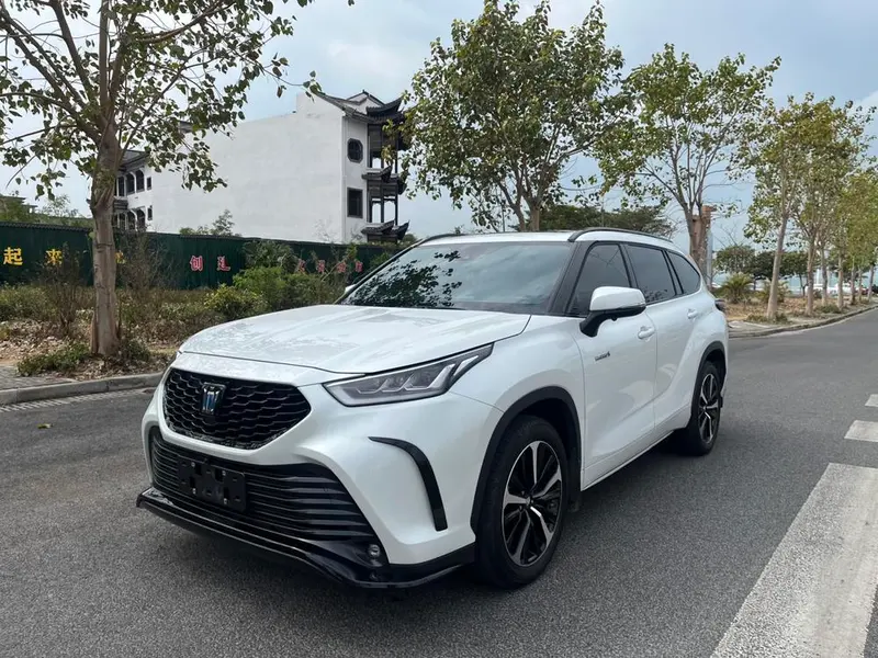Toyota Crown Kluger Smart Hybrid Dual Engine 2.5L E-CVT 4WD Luxury Edition, 2023 — фото 1