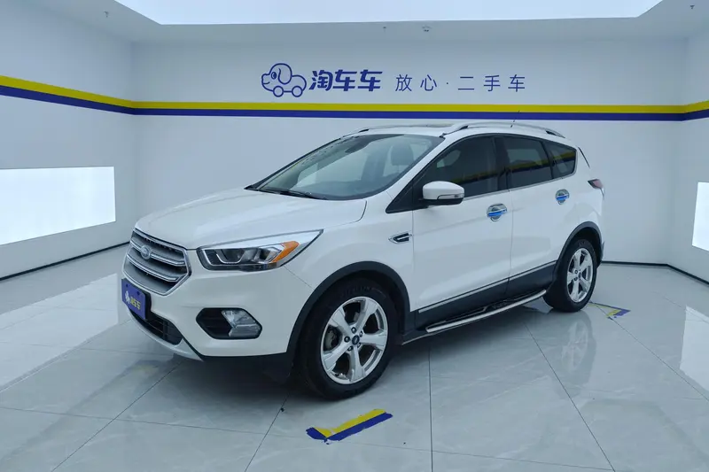 Ford Kuga, 2017