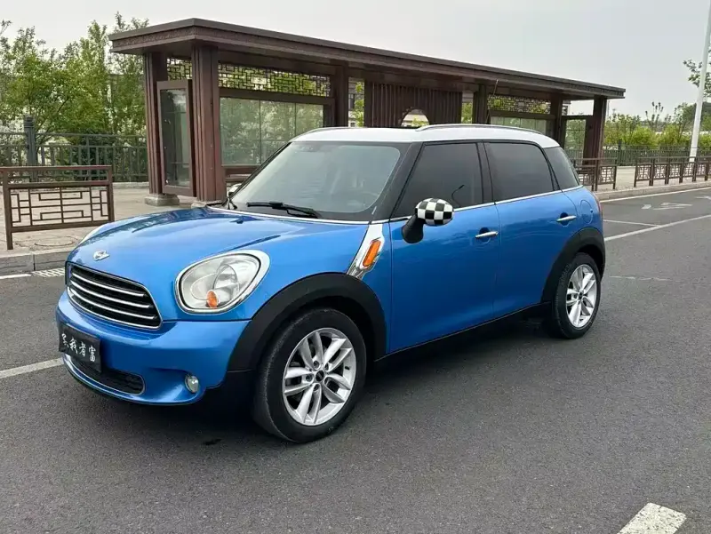MINI Countryman, 2013