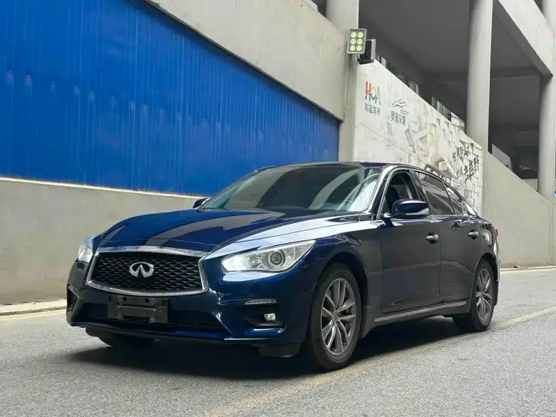 Infiniti Q50L, 2020