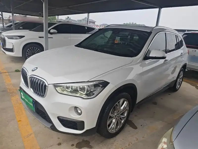 BMW X1, 2018 — фото 1