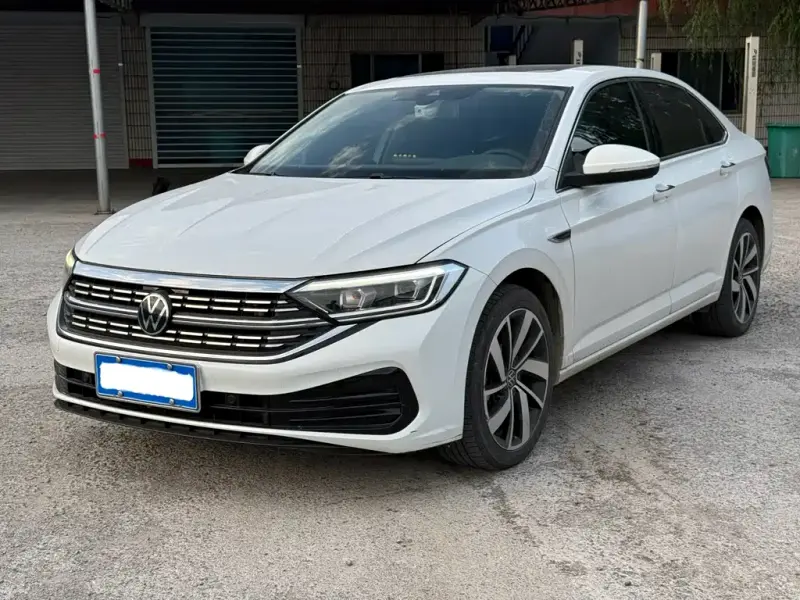 Volkswagen Sagitar, 2023