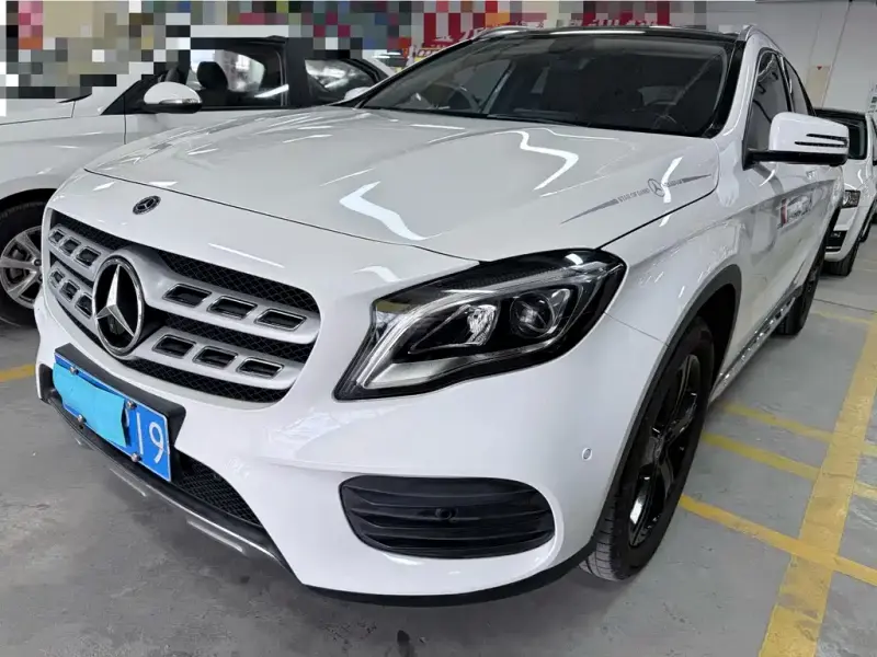 Mercedes-Benz GLA, 2019