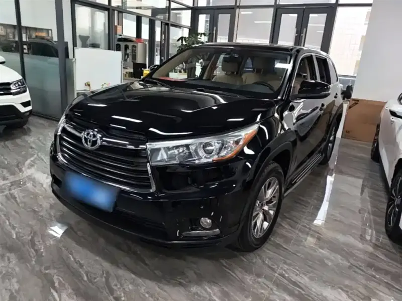 Toyota Highlander, 2018 — фото 1