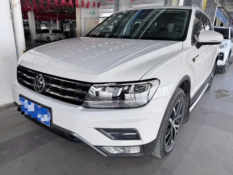 Volkswagen Tiguan L, 2018