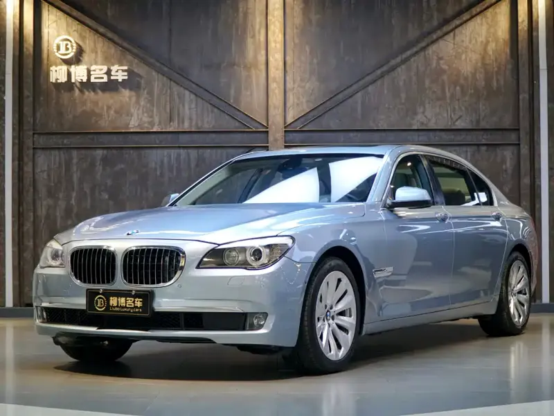 BMW 7 Series, 2012