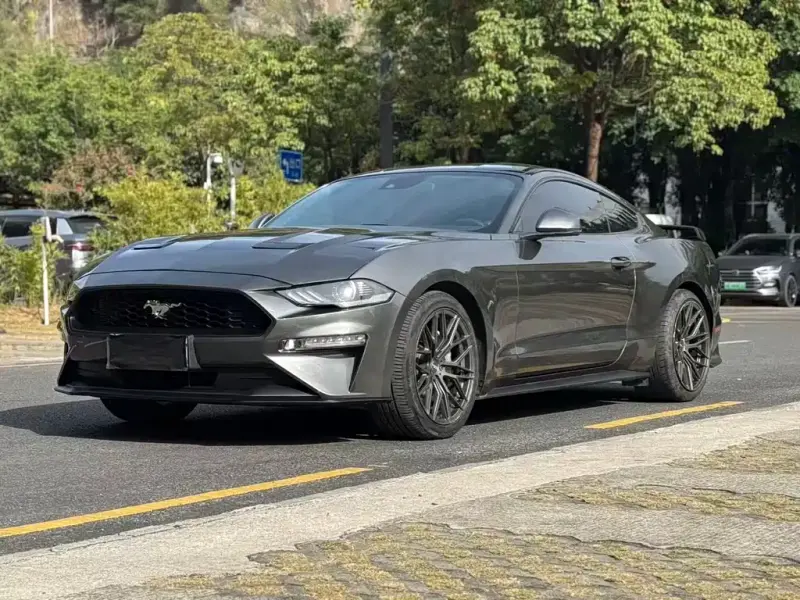 Ford Mustang, 2020