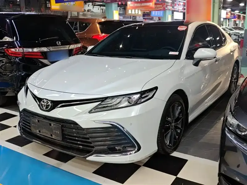 Toyota Camry, 2022