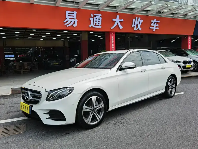 Mercedes-Benz E-Class, 2018 — фото 1