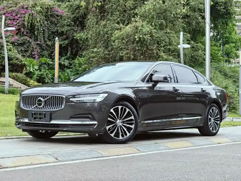 Volvo S90, 2023