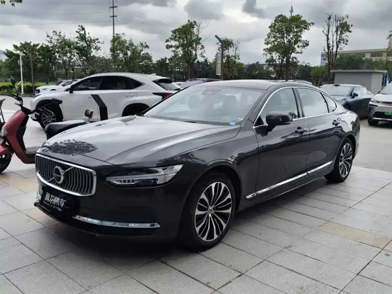 Volvo S90, 2024