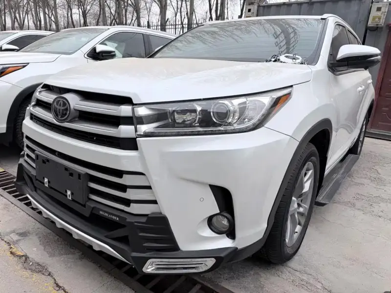 Toyota Highlander, 2020 — фото 1