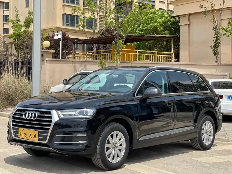 Audi Q7, 2017 — фото 1