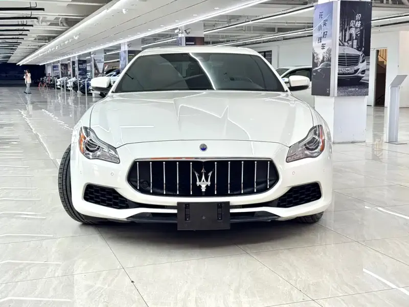 Maserati Quattroporte, 2016