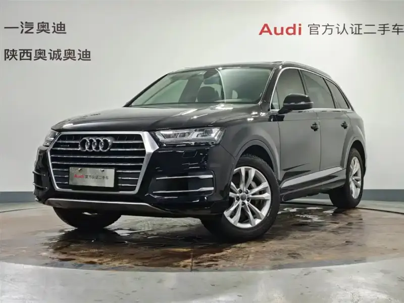 Audi Q7, 2020 — фото 1