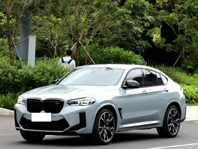 BMW X4 M, 2025
