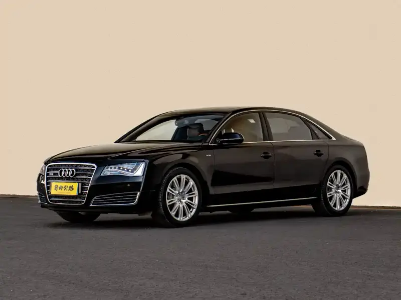Audi A8, 2012