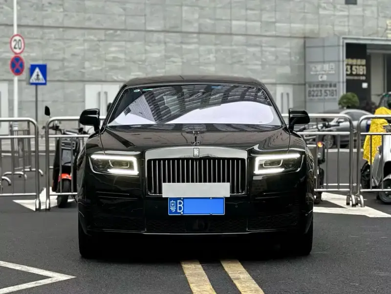 Rolls-Royce Ghost, 2023
