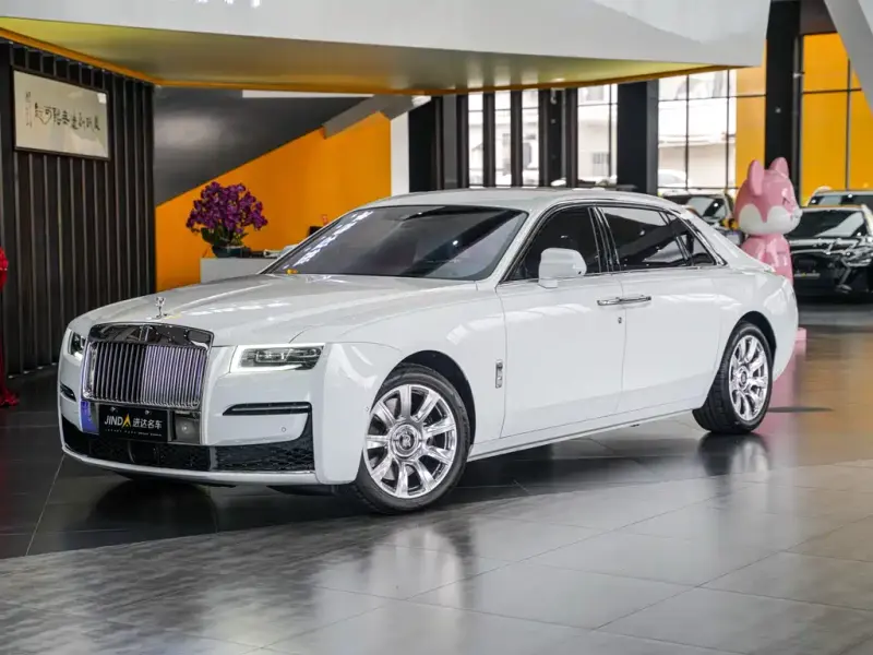 Rolls-Royce Ghost, 2025