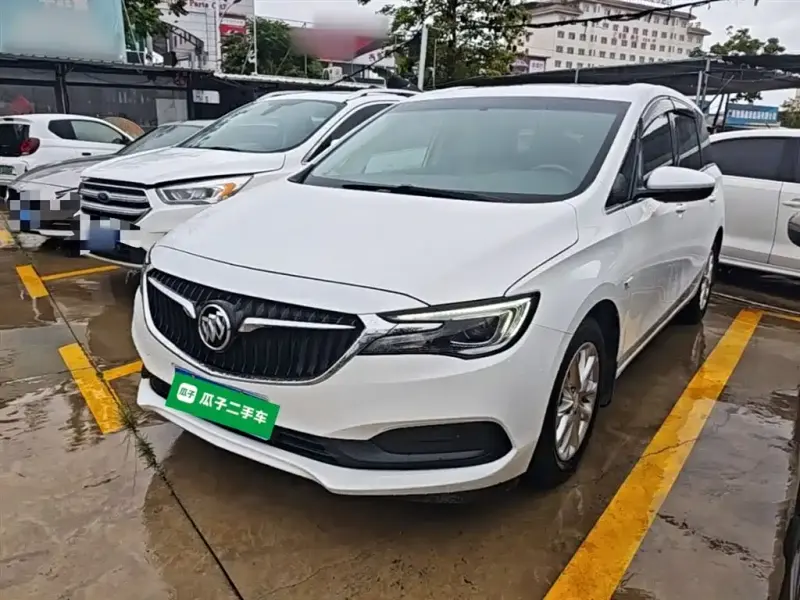 Buick GL6, 2018