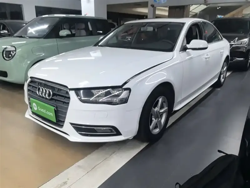 Audi A4L, 2015 — фото 1
