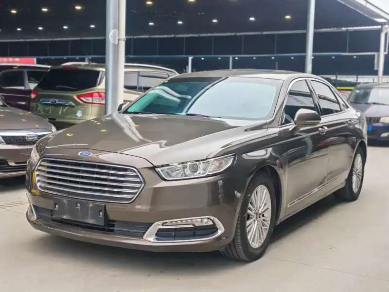 Ford Taurus, 2018